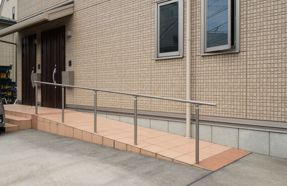 エクステリアの段差をスロープにできます | 熊本でリフォームならStone Innovation Japan